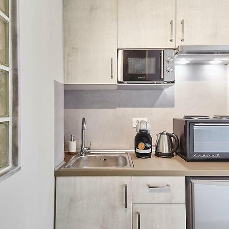 Explore Athens From An Uber-Central Studio! Kültér fotó